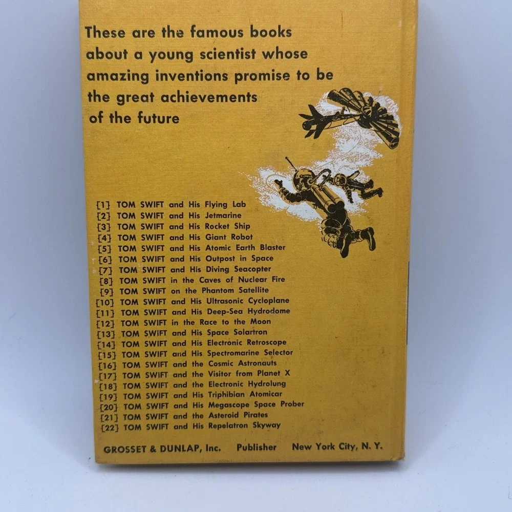 TOM SWIFT IN THE RACE TO THE MOON (9112) Vintage 1958 by Victor Appleton II-NICE